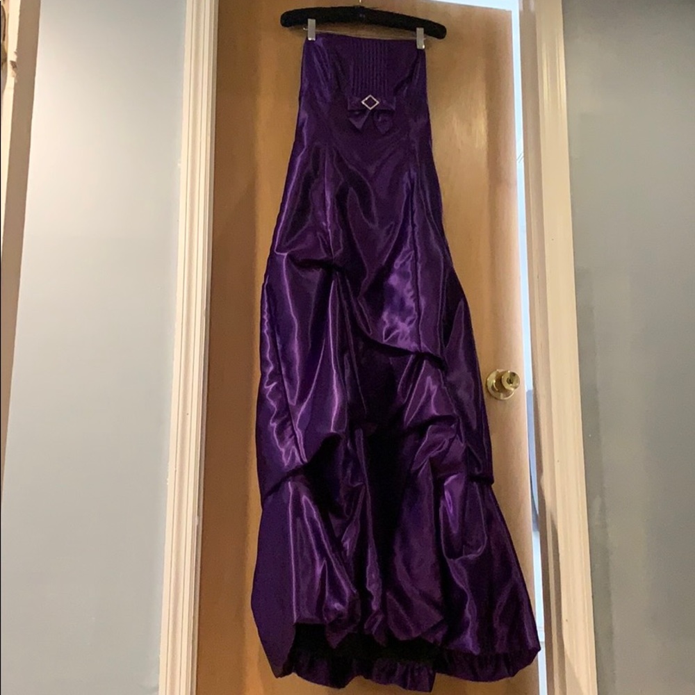 Jessica McClintock purple strapless long dress